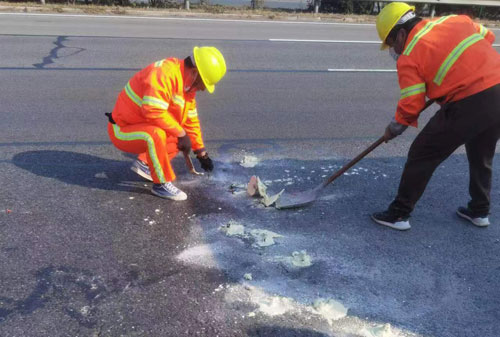 锦州公路下沉注浆加固